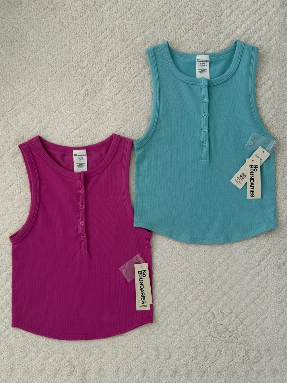 NWT No Boundaries Ribbed Tank Tops – Set of 2
